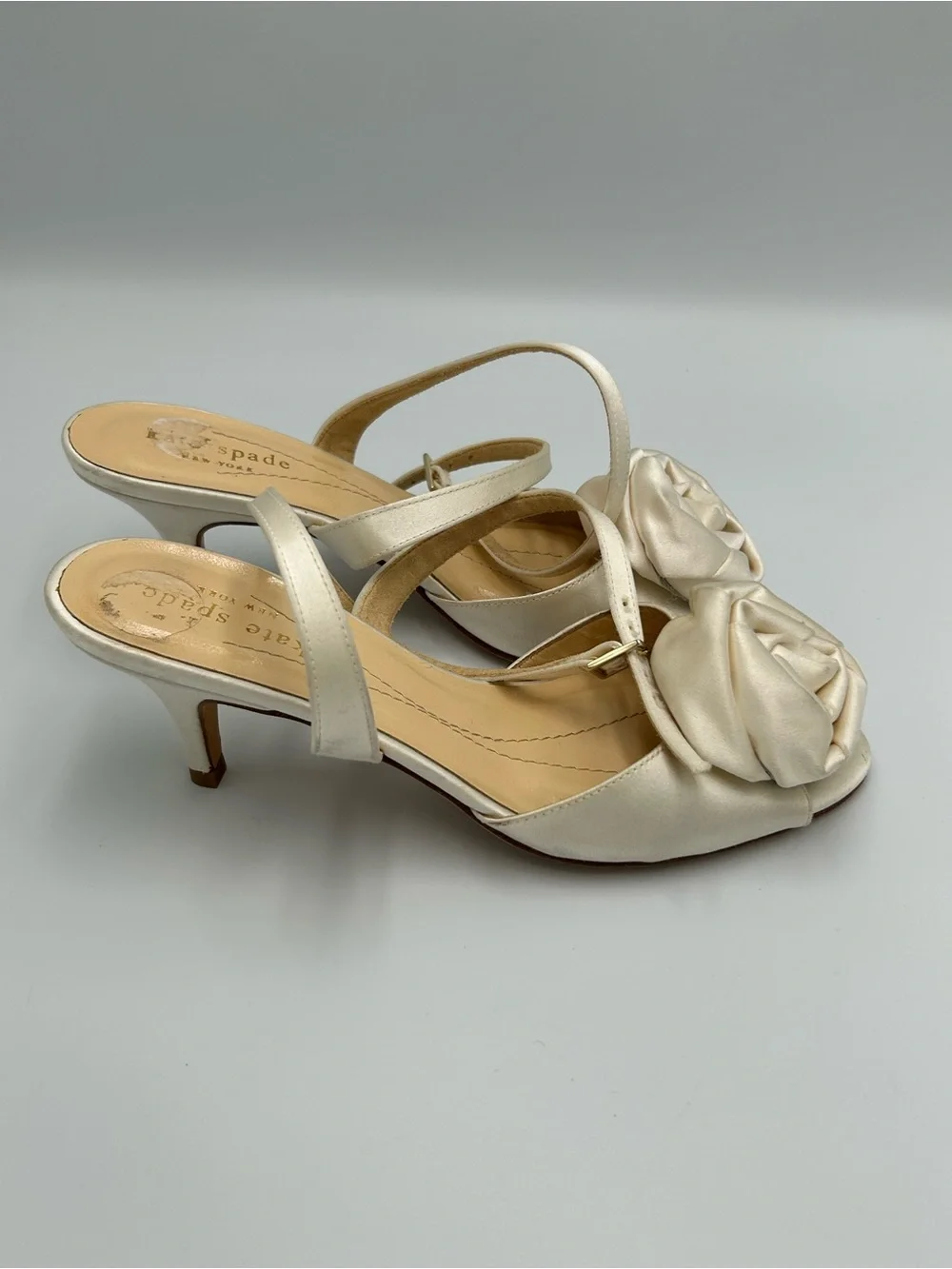Kate Spade Satin Rosette Slingback Heels Rose Open Toe Size 5.5 B Silk